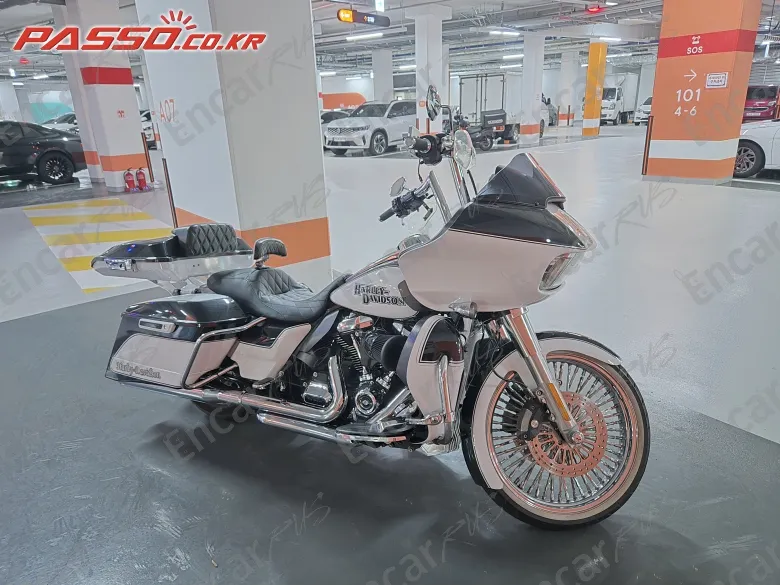 HARLEY-DAVIDSON FLTR - фото 0