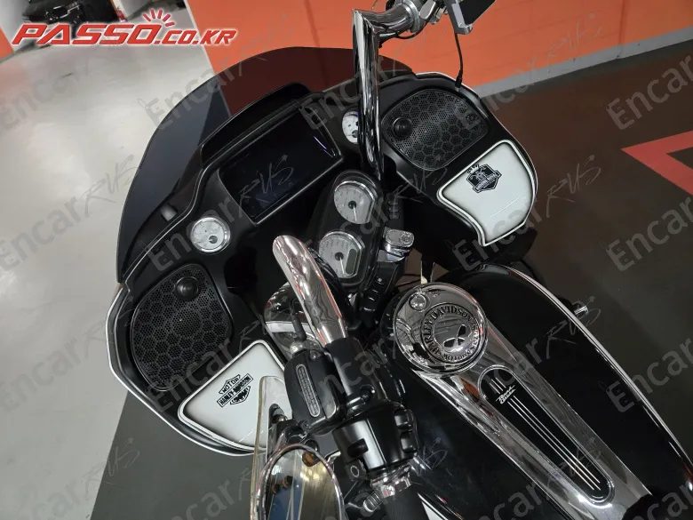 HARLEY-DAVIDSON FLTR - фото 3