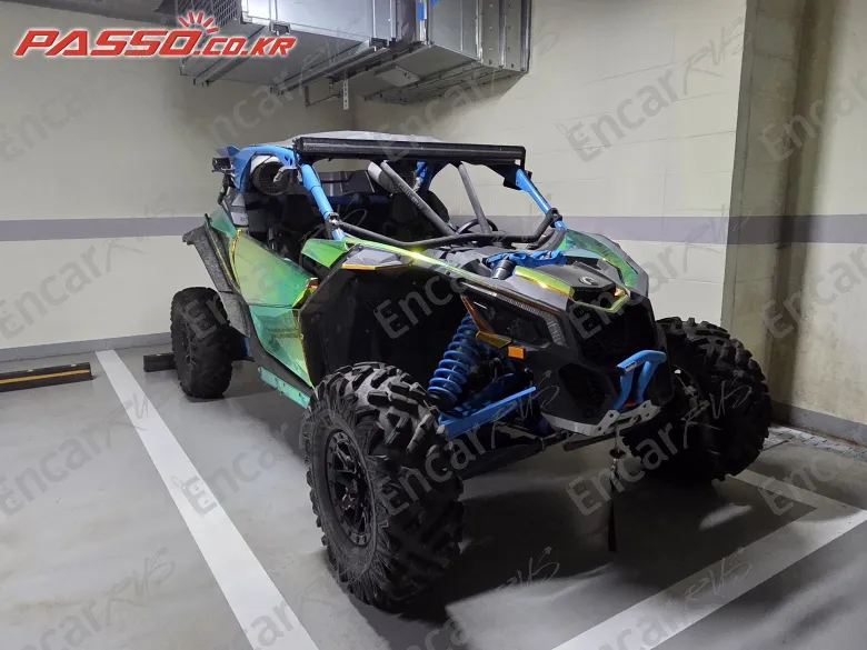 BRP CAN-AM MAVERICK X3 X RC - фото 0