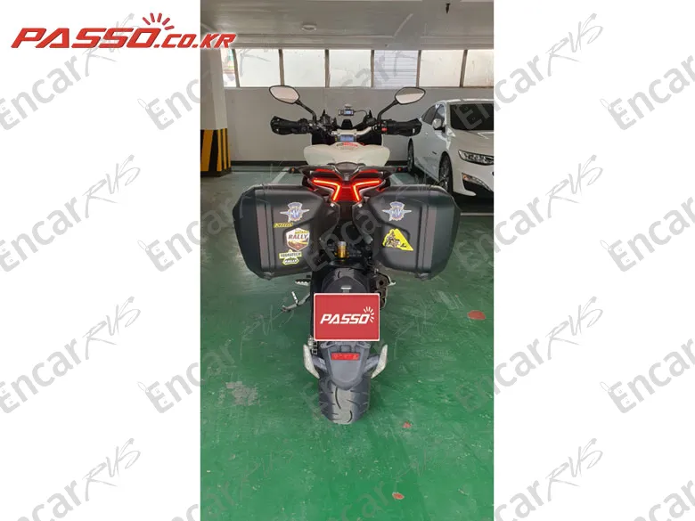 Mv Agusta Turismo Veloce Lusso 800 - фото 2