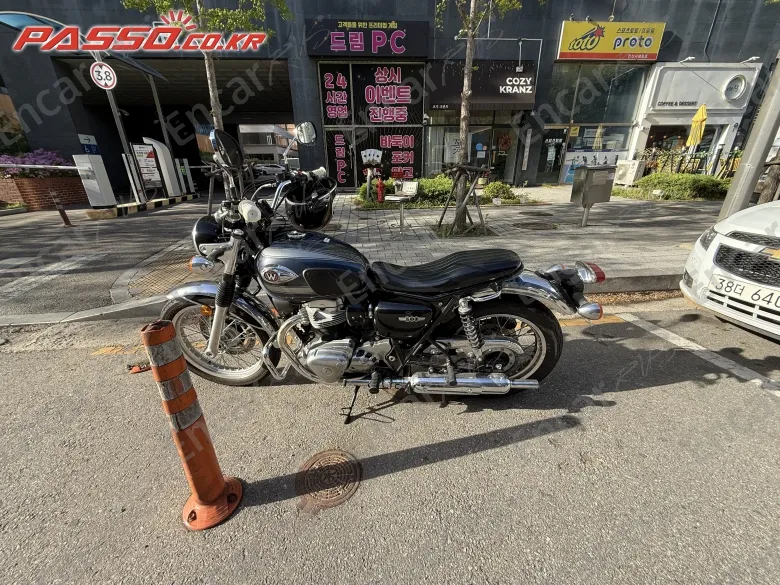 Kawasaki W 800 - фото 1