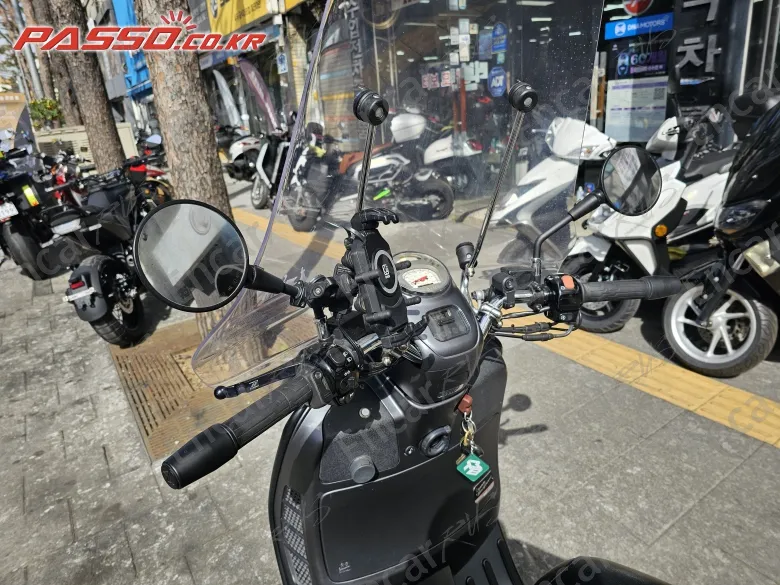 Vespa Gtv 300 - фото 5
