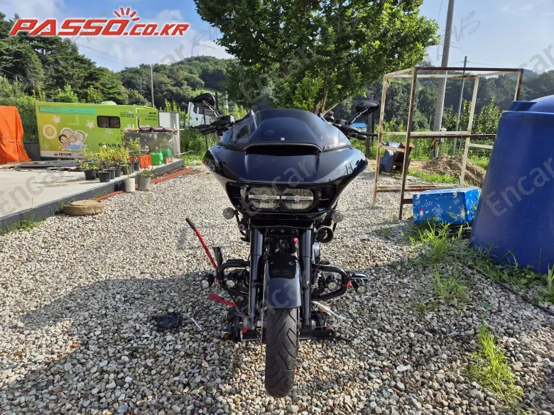 HARLEY-DAVIDSON ROAD GLIDE SPECIAL - фото 4