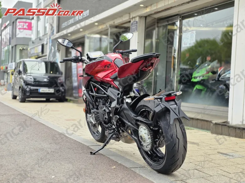 Mv Agusta Dragster 800 Rr - фото 1