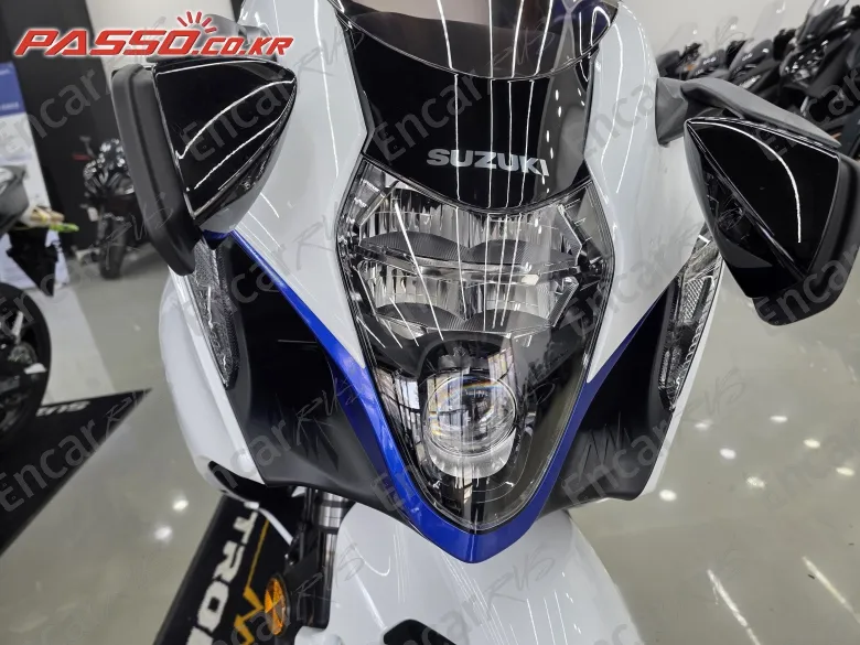SUZUKI GSX R 1300 HAYABUSA - фото 4