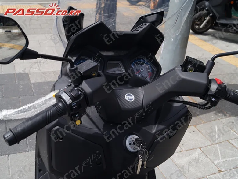 Sym Joymax Z 300 - фото 3