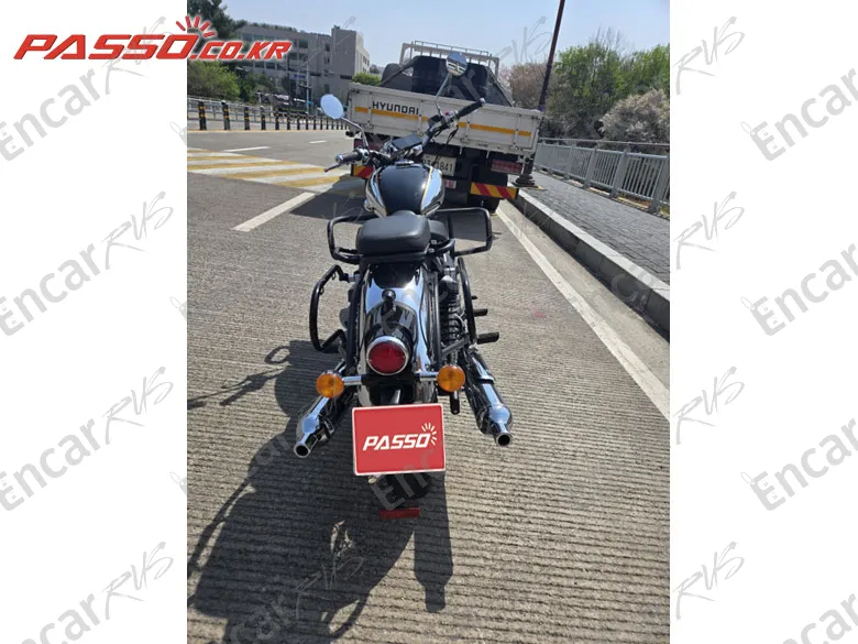 Royal Enfield Classic 650 - фото 2