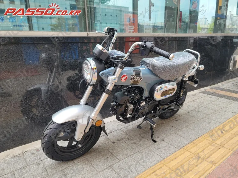 HONDA ST 125 DAX - фото 3