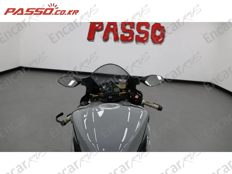 Yamaha Yzf R6 - фото 3