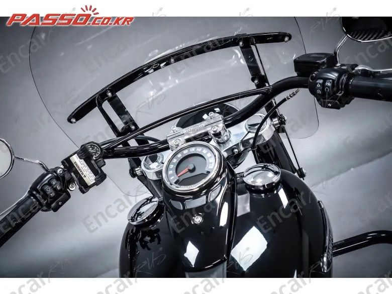 Harley-Davidson Softail Slim - фото 3