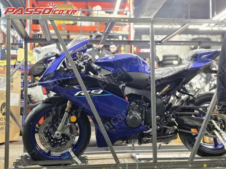 Yamaha Yzf R9 - фото 2