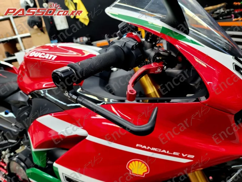 Ducati Panigale V2 - фото 3