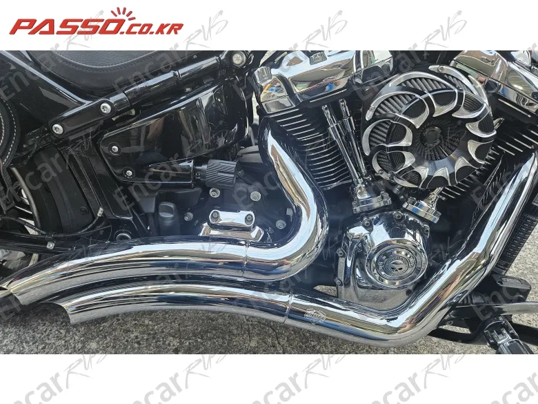 Harley-Davidson Breakout 114 - фото 6