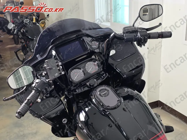 Harley-Davidson Fltrse3 - фото 3