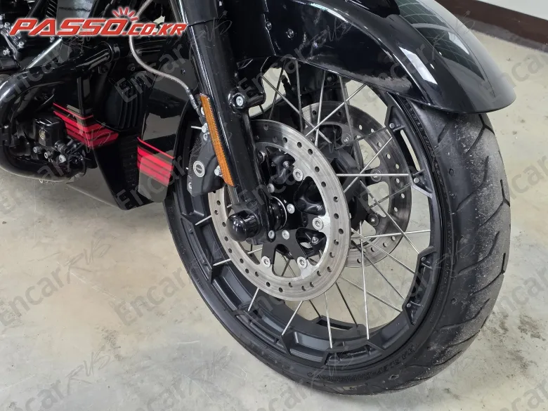 Harley-Davidson Fltrse3 - фото 5