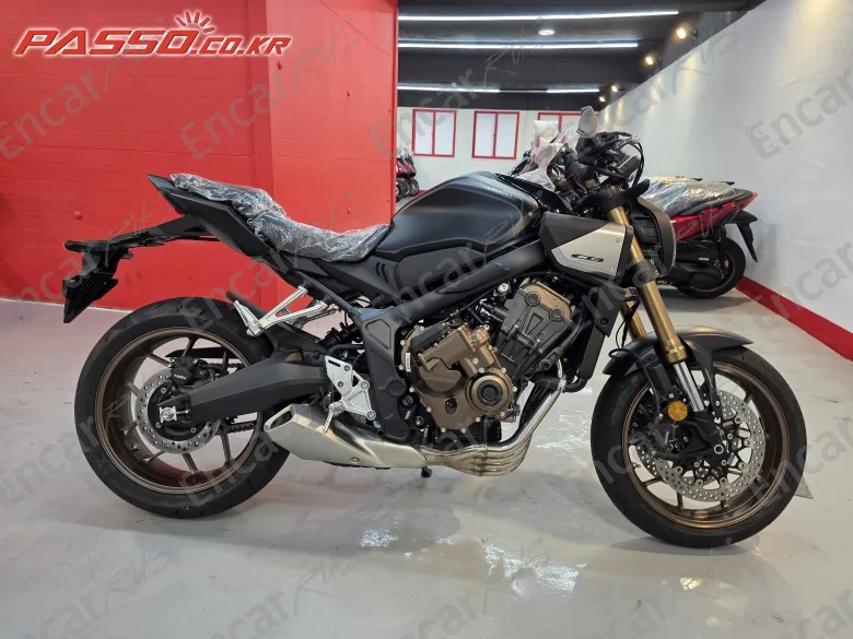 Honda Cb 650 R E-Clutch - фото 0