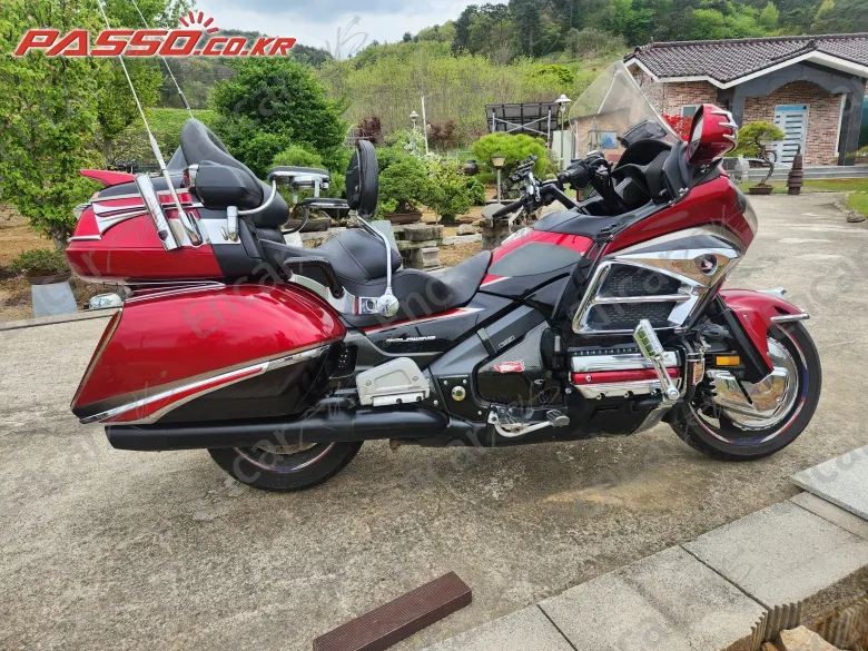 Honda Goldwing 1800 - фото 0