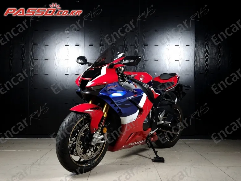 Honda Cbr 1000 Rr-R Fireblade Sp - фото 1