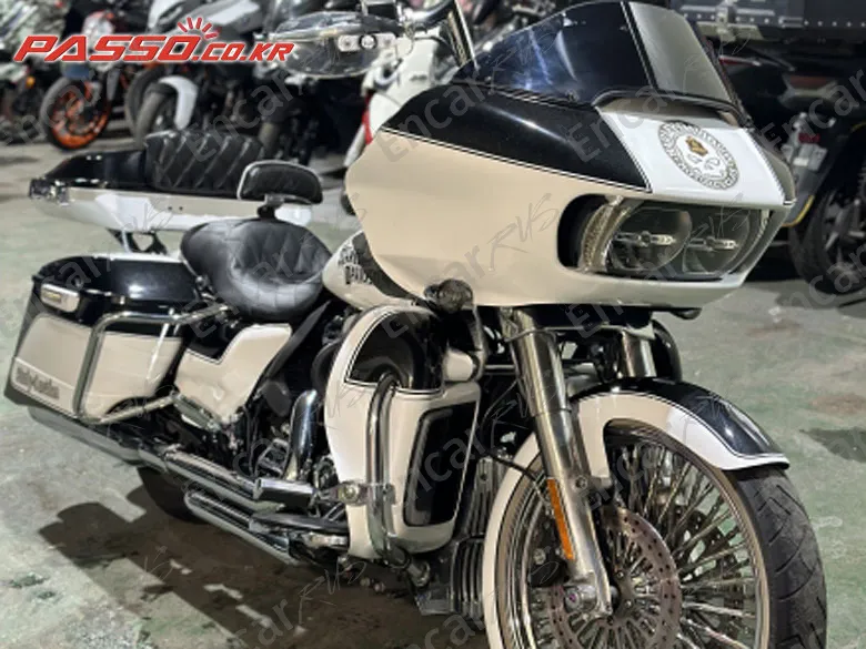 HARLEY-DAVIDSON FLTR - фото 0