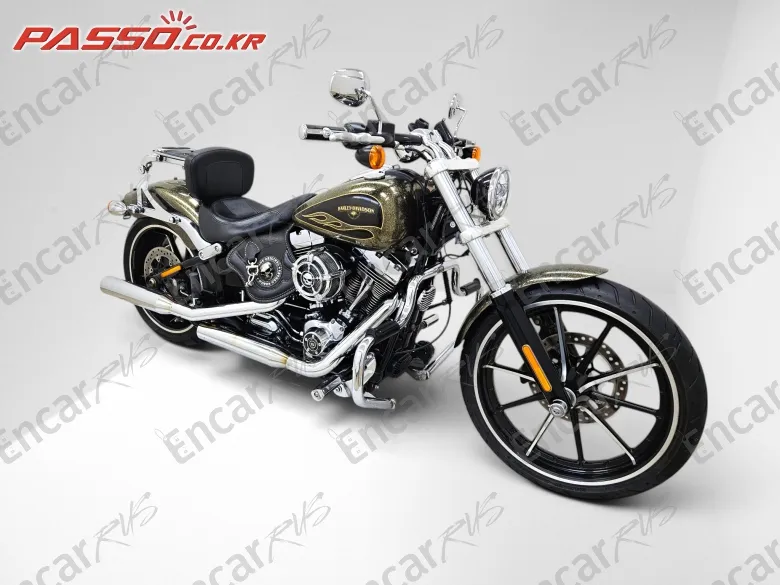 Harley-Davidson Breakout - фото 1
