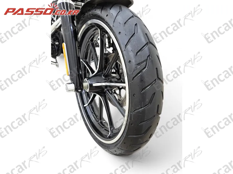 Harley-Davidson Breakout - фото 5