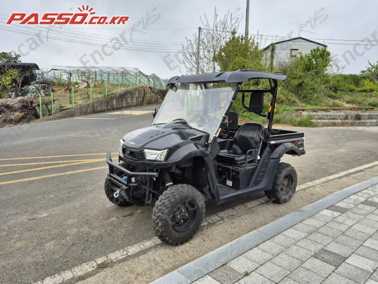 Kymco Uxv 700 I - фото 1