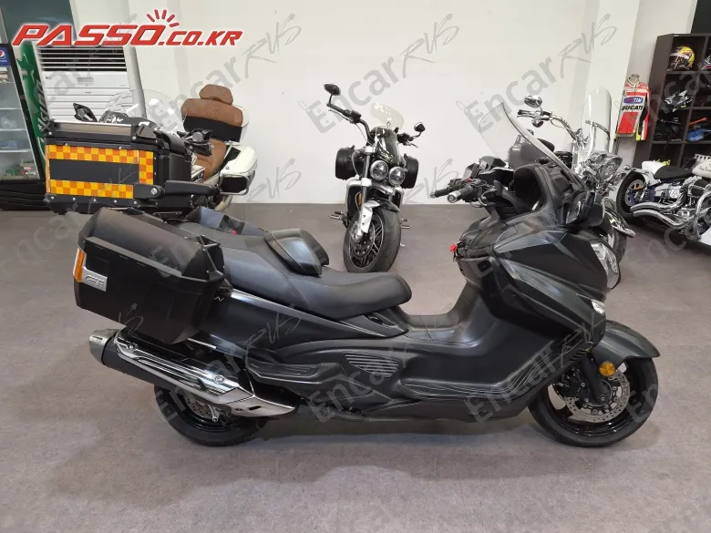 Suzuki Burgman 650 Executive - фото 0