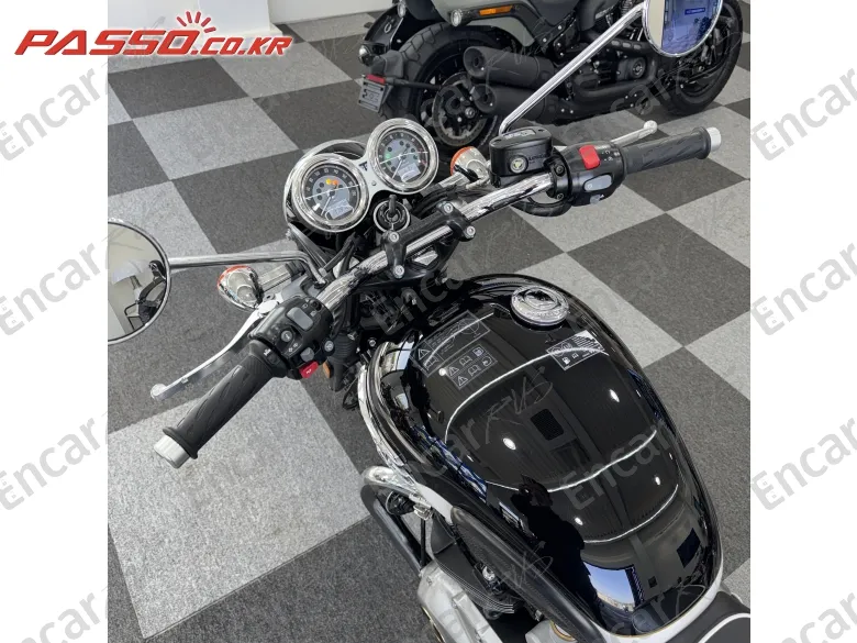 Triumph Bonneville T120 - фото 3
