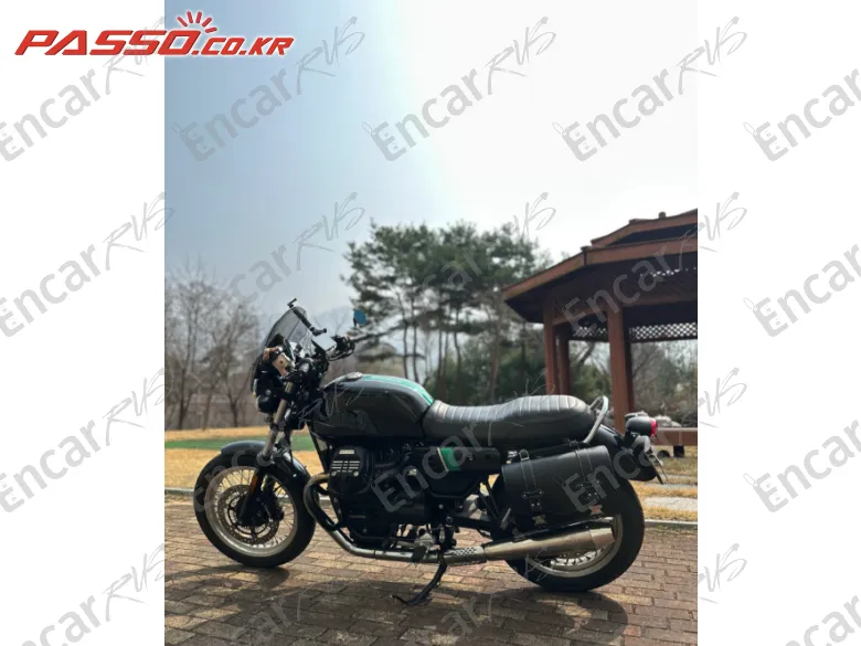 Moto Guzzi V7 Ⅲ Special - фото 1