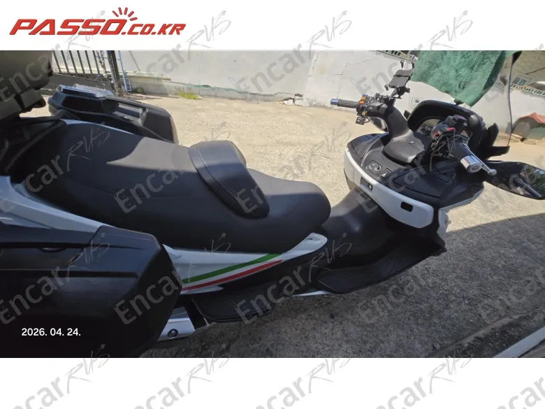 Suzuki Burgman 650 Executive - фото 0