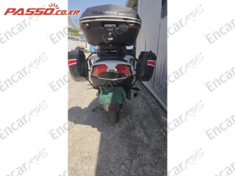 Suzuki Burgman 650 Executive - фото 2