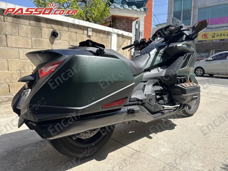 Honda Goldwing Mt - фото 4