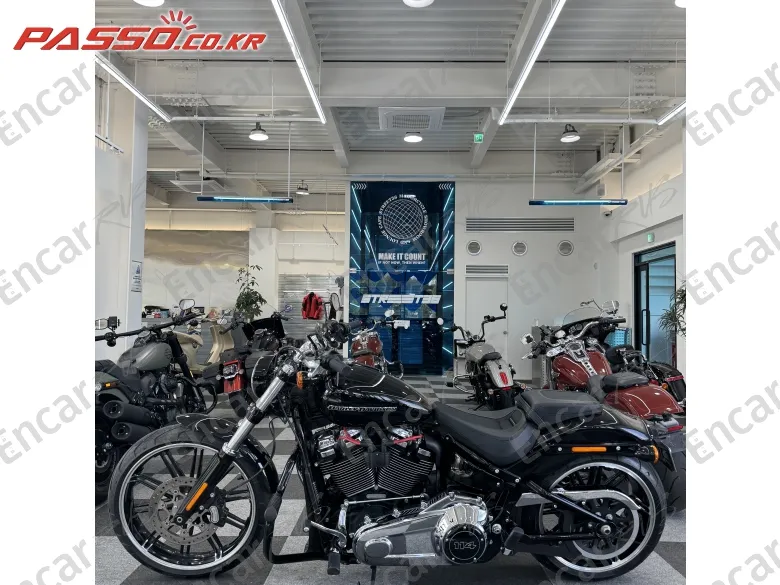 Harley-Davidson Breakout 114 - фото 1