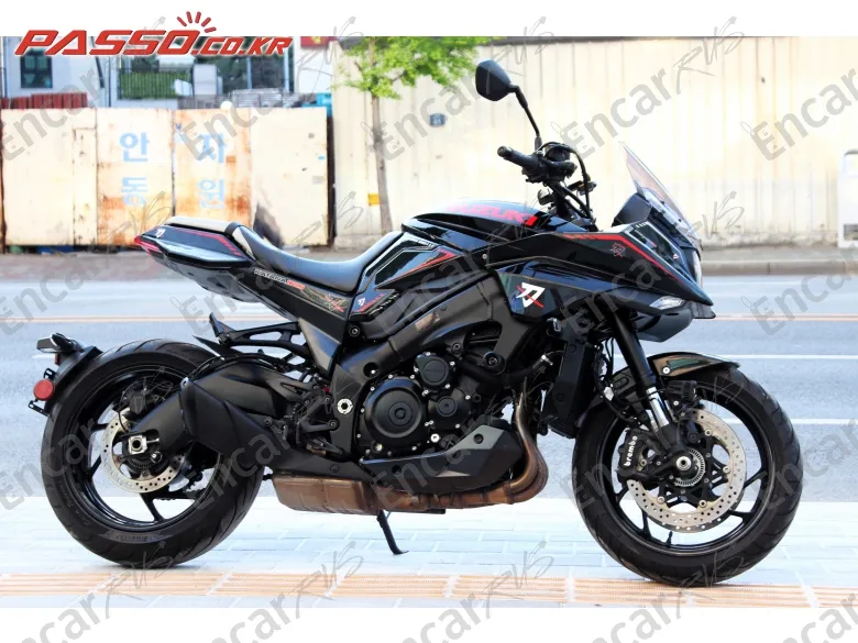Suzuki Katana Gsx S 1000 - фото 2