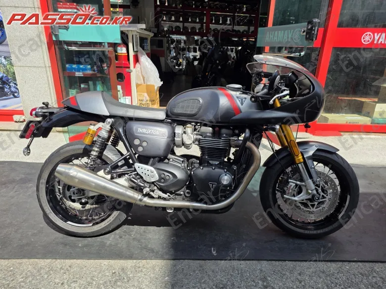 TRIUMPH THRUXTON RS - фото 0