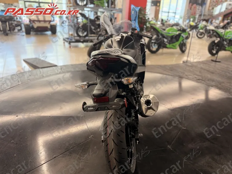 Kawasaki Zx 500 R - фото 2