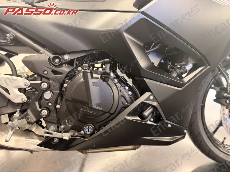 Kawasaki Zx 500 R - фото 4