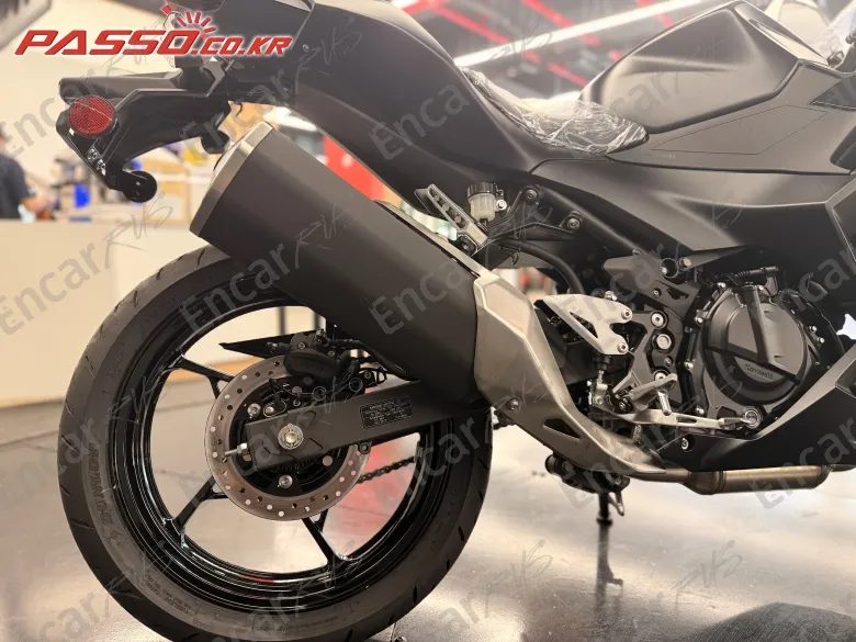 Kawasaki Zx 500 R - фото 6