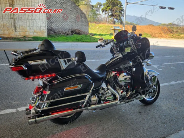 HARLEY-DAVIDSON FLHTCUSE4 - фото 0