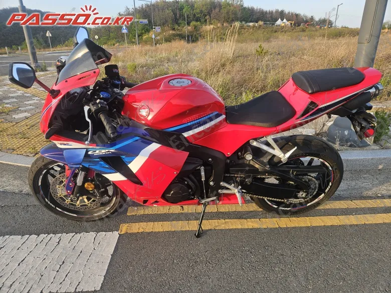HONDA CBR 600 RR - фото 1
