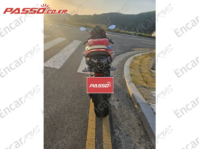 HONDA CBR 600 RR - фото 2