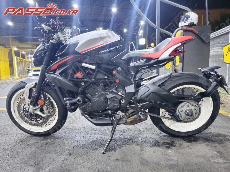 Mv Agusta Dragster 800 Rr - фото 1