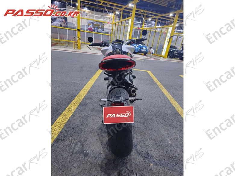 Mv Agusta Dragster 800 Rr - фото 2