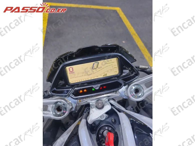 Mv Agusta Dragster 800 Rr - фото 4
