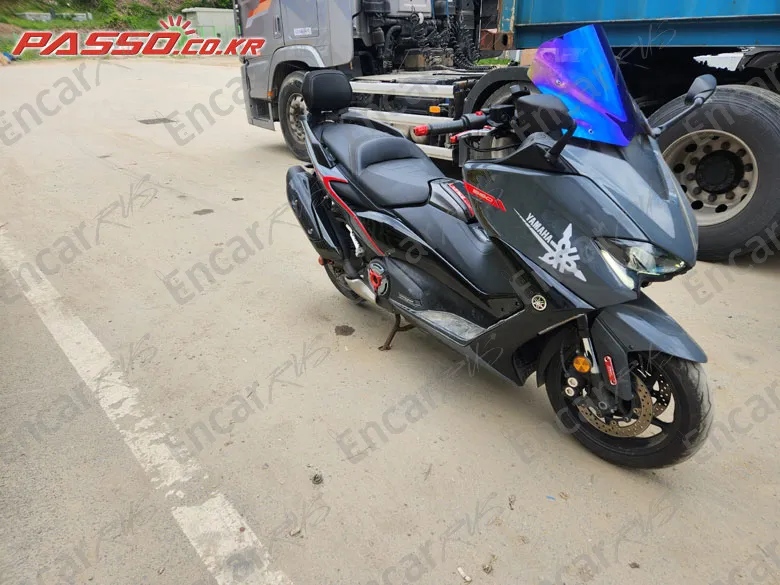 YAMAHA T MAX 560 - фото 0
