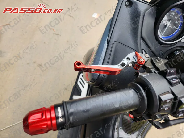 YAMAHA T MAX 560 - фото 3