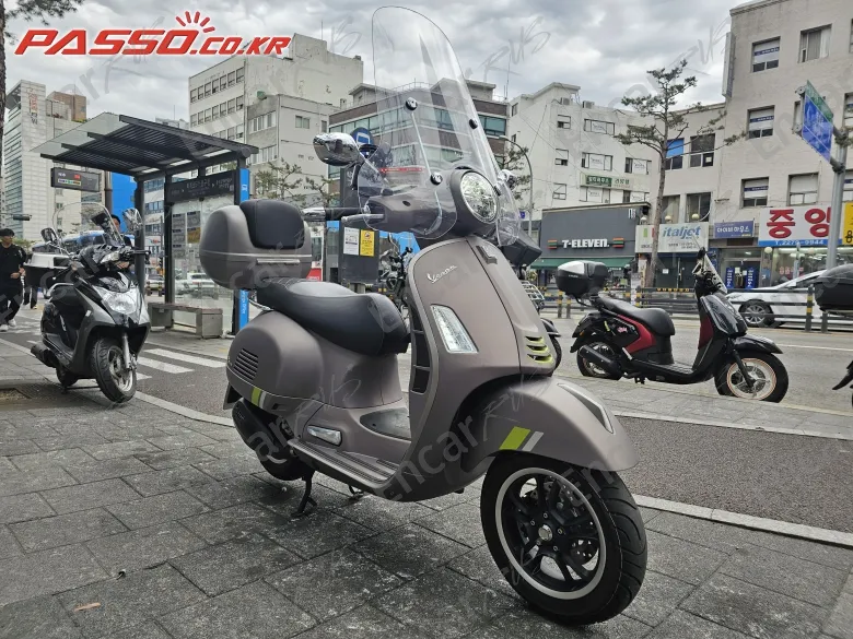 Vespa Gts 125 Super - фото 2