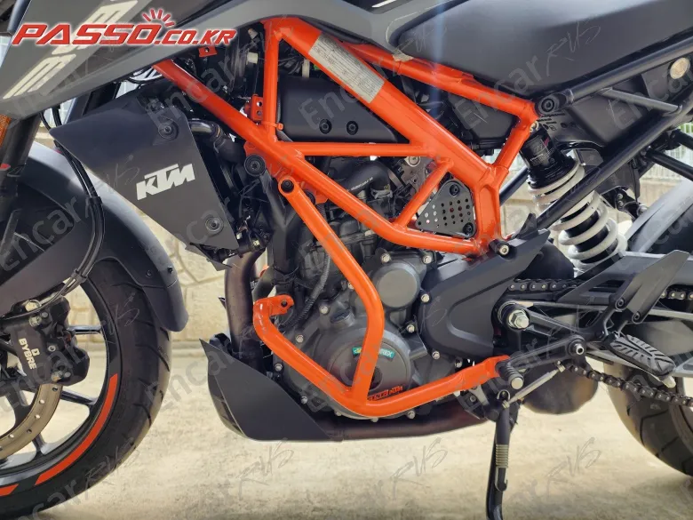Ktm 390 Duke - фото 4