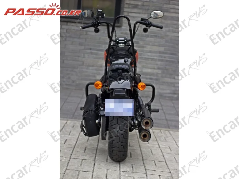 Harley-Davidson Street Bob 114 - фото 2