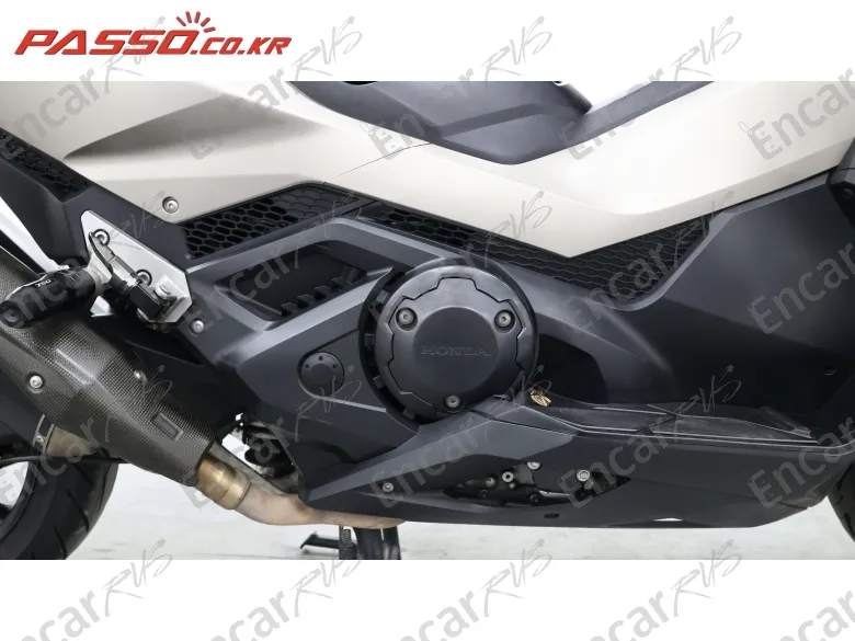 Honda Forza 750 - фото 4